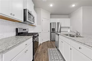 3341 Greyton Dr, Buford, GA 30519 - Photo 15