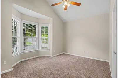 362 Southgate Drive, Locust Grove, GA 30248 - Photo 9