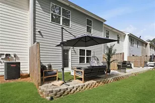 1812 Fabian Wy SW, Austell, GA 30106 - Photo 3
