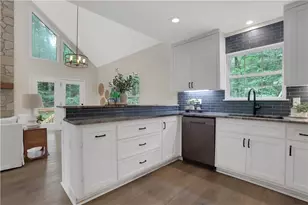 6524 Medlock Rd, Gainesville, GA 30506 - Photo 17