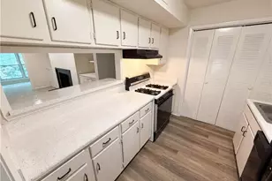 1005 Dunbar Dr, Atlanta, GA 30338 - Photo 5