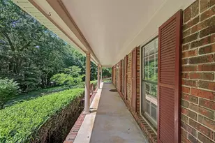 403 S Sequoyah Cir NE, Calhoun, GA 30701 - Photo 5