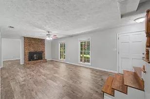 403 S Sequoyah Cir NE, Calhoun, GA 30701 - Photo 9