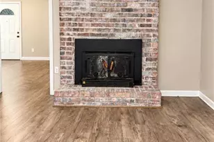 403 S Sequoyah Cir NE, Calhoun, GA 30701 - Photo 7