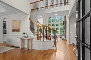 4655 Wykeshire Ct, Cumming, GA 30041 - Photo 3