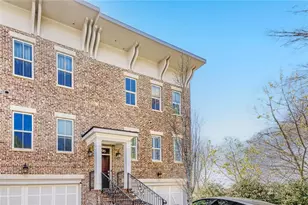 1196 John Collier Rd, Atlanta, GA 30318 - Photo 3