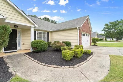 5622 Riverside Walk Drive, Sugar Hill, GA 30518 - Photo 5