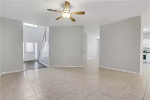 4832 Shelburne Trace, Duluth, GA 30096 - Photo 9