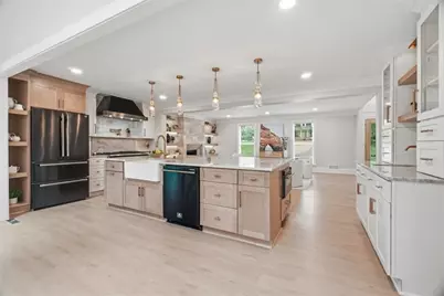 1305 Lake Colony Drive, Marietta, GA 30068 - Photo 35