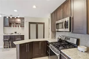 2285 Peachtree Rd NE, Atlanta, GA 30309 - Photo 9