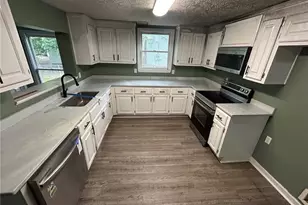 235 Peachtree St, Cedartown, GA 30125 - Photo 3