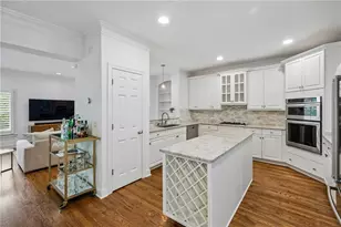 1353 Edmund Park Dr, Atlanta, GA 30306 - Photo 13