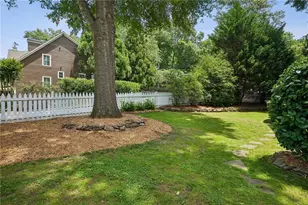 1353 Edmund Park Dr, Atlanta, GA 30306 - Photo 39