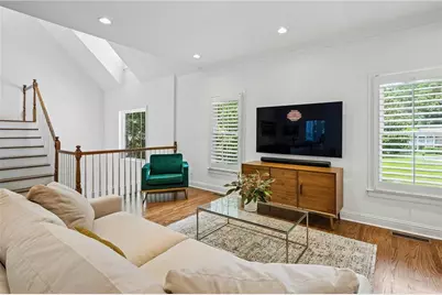 1353 Edmund Park Drive, Atlanta, GA 30306 - Photo 7