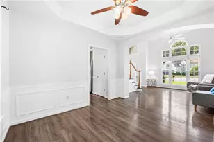 2705 Harper Woods Dr, Marietta, GA 30062 - Photo 9