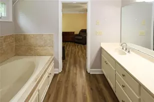 3535 Parkwood Hills Ct, Snellville, GA 30078 - Photo 31
