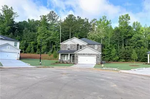 7811 Richmond Trl, Fairburn, GA 30213 - Photo 3