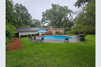 2637 Sunny Lane SE, Marietta, GA 30067 - Photo 5