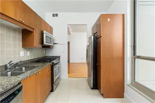 2626 Peachtree Rd NW, Atlanta, GA 30305 - Photo 15