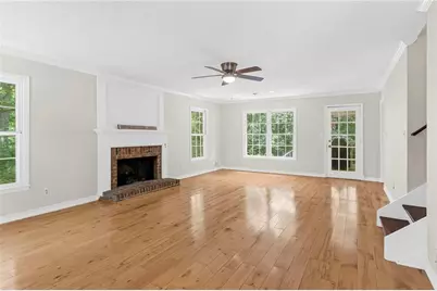 341 Westover Drive, Woodstock, GA 30188 - Photo 5