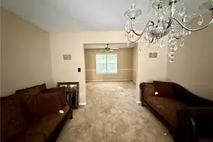 4323 Caroline Ct, Douglasville, GA 30135 - Photo 3