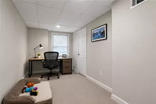 205 Abington Dr, Atlanta, GA 30328 - Photo 37