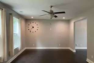 6220 Polar Fox Ct, Riverdale, GA 30296 - Photo 5