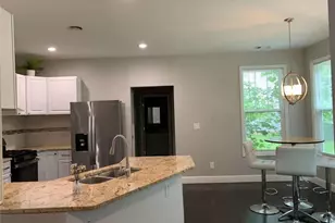 6220 Polar Fox Ct, Riverdale, GA 30296 - Photo 11