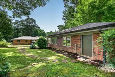1355 Amanda Circle, Decatur, GA 30033 - Photo 39