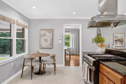 1355 Amanda Circle, Decatur, GA 30033 - Photo 21