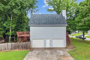 1095 Mountain Springs Dr NW, Kennesaw, GA 30144 - Photo 31