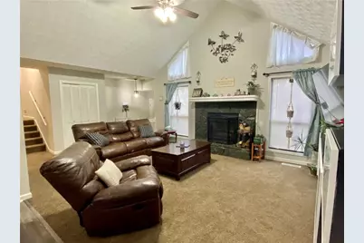 1095 Mountain Springs Drive NW, Kennesaw, GA 30144 - Photo 3