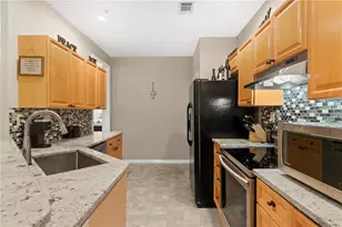 933 Sandringham Dr, Alpharetta, GA 30004 - Photo 7
