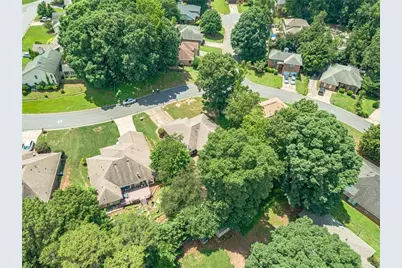 1381 Shady Cove Lane, Lawrenceville, GA 30043 - Photo 11