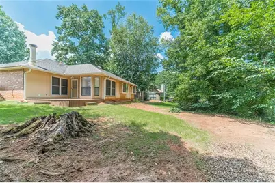 1381 Shady Cove Lane, Lawrenceville, GA 30043 - Photo 43