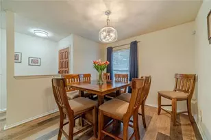 1381 Shady Cove Ln, Lawrenceville, GA 30043 - Photo 13
