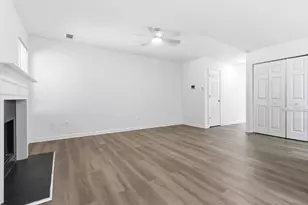 420 Thistle Cove, Atlanta, GA 30349 - Photo 9