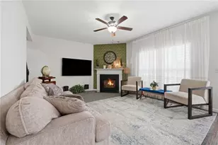 39 Fallen Oak Dr, Dallas, GA 30132 - Photo 5