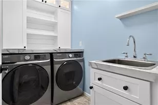 1327 Velvet Creek Way SW, Marietta, GA 30008 - Photo 21