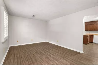 6988 Tan Bark Court, Riverdale, GA 30296 - Photo 5