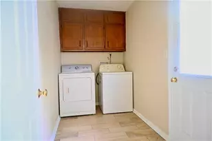 4624 Burns Rd NW, Lilburn, GA 30047 - Photo 11