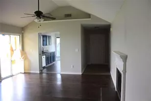 6592 Browns Mill Ferry Dr, Lithonia, GA 30038 - Photo 5