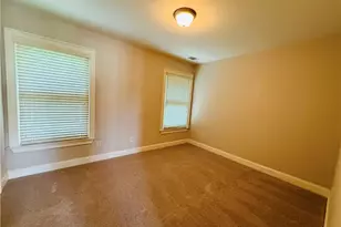1652 Park Hollow Ln, Lawrenceville, GA 30043 - Photo 31