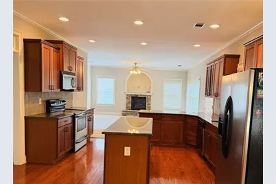 1652 Park Hollow Lane, Lawrenceville, GA 30043 - Photo 11