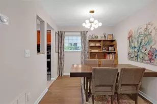 118 Lablanc Way NW, Atlanta, GA 30327 - Photo 9