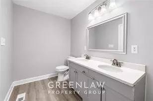 1960 Cambridge Ave, College Park, GA 30337 - Photo 25