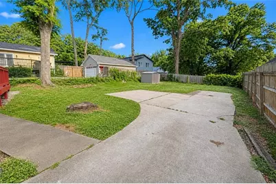 1960 Cambridge Avenue, College Park, GA 30337 - Photo 3