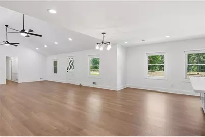 2450 Tennyson Trail, Grayson, GA 30017 - Photo 21