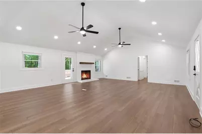 2450 Tennyson Trail, Grayson, GA 30017 - Photo 15
