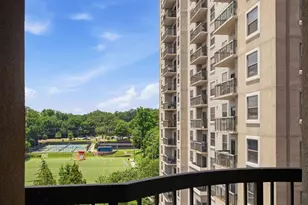 795 Hammond Dr, Atlanta, GA 30328 - Photo 3